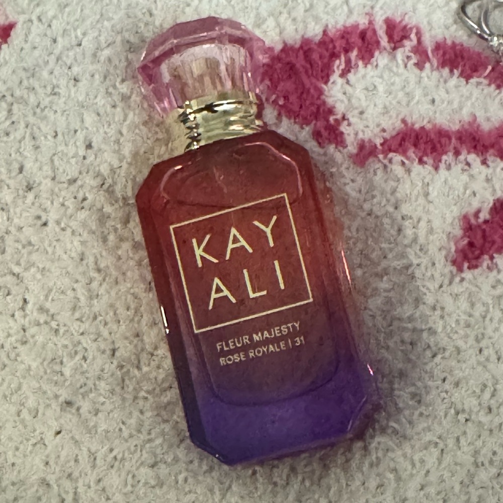 Kay Ali Fleur Majesty Perfume